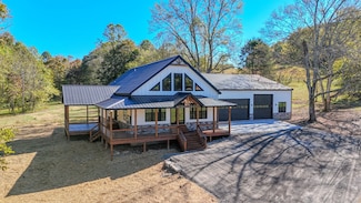 5109 Union Camp Rd, Lafayette, TN 37083