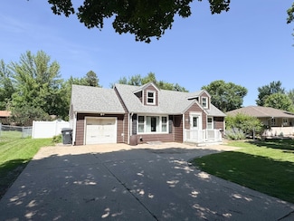 422 Galena St, Worthington, MN 56187