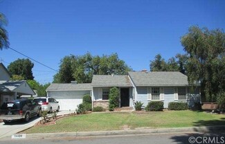 14409 Emory Dr, Whittier, CA 90605