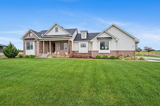 5248 N Colonial Ave, Bel Aire, KS 67226
