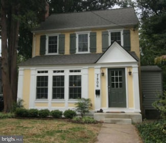 7206 44th St, Chevy Chase, MD 20815