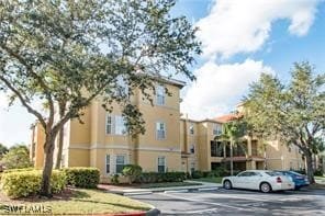 23500 Walden Center Dr Unit 303, Bonita Springs, FL 34134