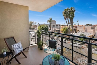 3687 4th Ave Unit 301, San Diego, CA 92103