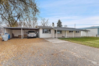 737 Lake Lowell Ave, Nampa, ID 83686