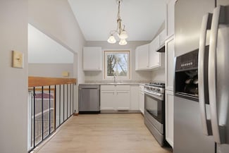 885 70th Ave N, Minneapolis, MN 55430