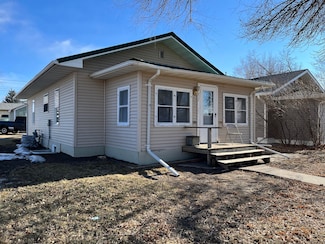 912 2nd Ave E, Mobridge, SD 57601