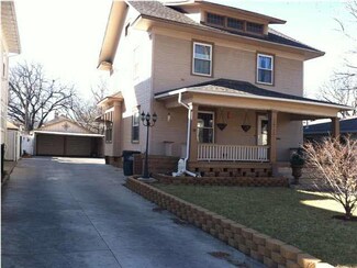 1717 N Market St, Wichita, KS 67214