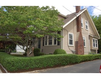 24 Robertson St, Quincy, MA 02169