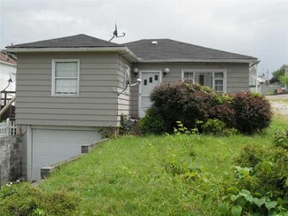 723 Lewis St, Brownsville, PA 15417