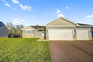 1337 E Aspen Dr, Saint Croix Falls, WI 54024