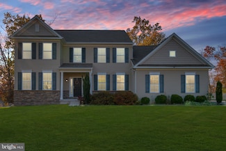 5933 Woodridge Dr, Green Lane, PA 18054