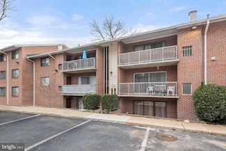 203 Cork Ln Unit 103, Reisterstown, MD 21136