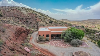 45 Ocaso Vista, La Luz, NM 88337