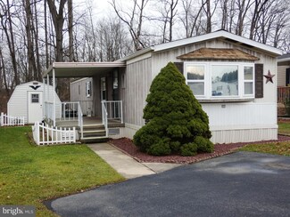 23 Stony Run Rd, Stevens, PA 17578