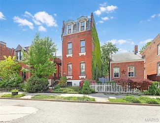 2825 Mcnair Ave, Saint Louis, MO 63118
