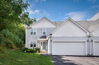 22 Shadow Creek Ln Unit 22, Ashland, MA 01721