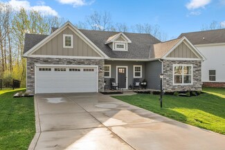 1039 Blue Lake Cir, Chesterton, IN 46304