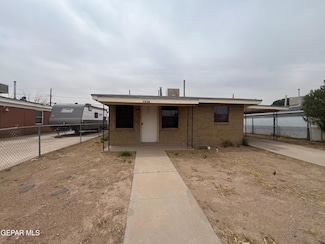 7928 Hermosillo Dr, El Paso, TX 79915