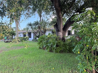 9321 SW 177th St, Palmetto Bay, FL 33157