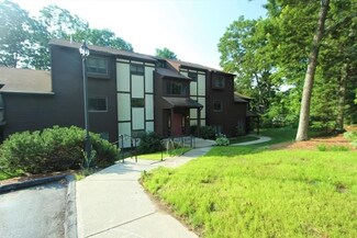 76 Highwood Dr Unit 1, Franklin, MA 02038