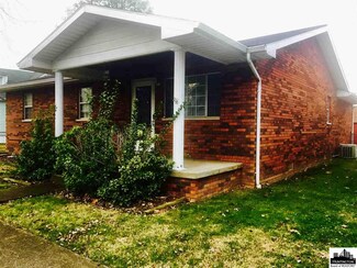 341 1st St W, Bluefield, WV 24701