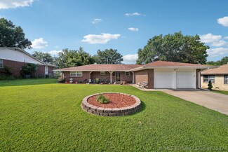 4725 Dartmouth Dr, Bartlesville, OK 74006