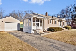 36 Schorr St, Chicopee, MA 01020