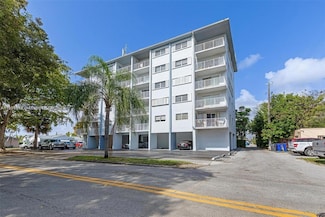1701 Washington St Unit 202, Hollywood, FL 33020