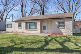 11612 Westpoint St, Taylor, MI 48180