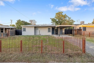 1138 W Lansing Way, Fresno, CA 93705