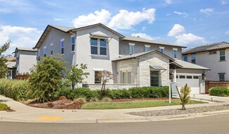 1847 Outrigger Ln, Lathrop, CA 95330