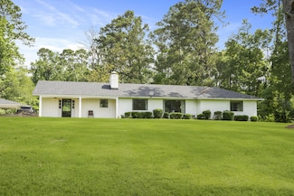 632 2nd Ave NW, Magee, MS 39111