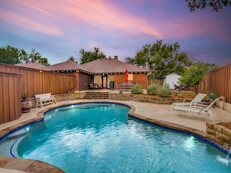 424 W Oak St, Wylie, TX 75098