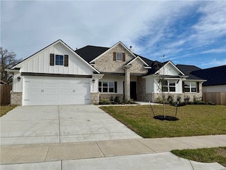 3316 Stoneleigh Ln, Bryan, TX 77808