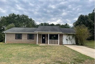 10 Windridge Dr, Covington, GA 30014