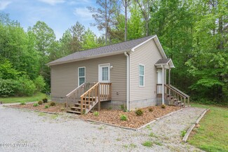 8418 S Tn-22, Lexington, TN 38351