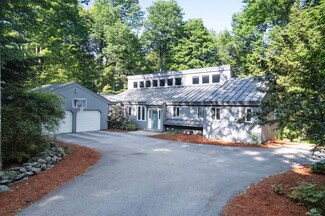 98 Greensward Dr, Grantham, NH 03753