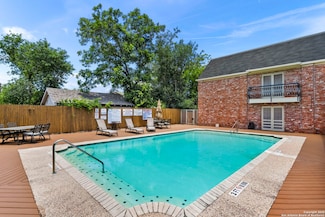 8033 N New Braunfels Ave Unit 400D, San Antonio, TX 78209