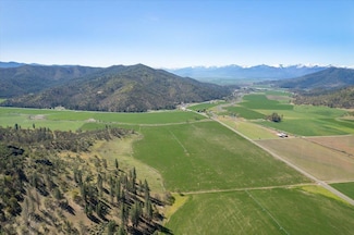 13317 McAdams Creek Rd, Fort Jones, CA 96032