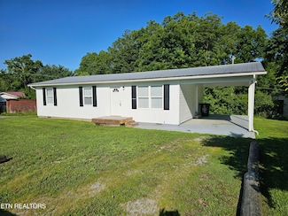 112 Ray St, Athens, TN 37303