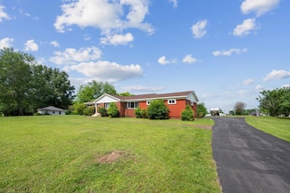 17835 Main St W, Huntingdon, TN 38344