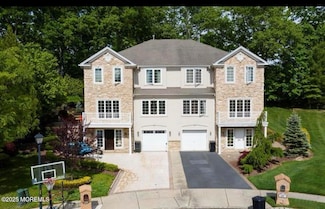 217 Ronald Ct, Manalapan, NJ 07726