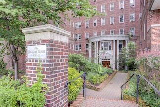 118-11 84th Ave Unit 415, Kew Gardens, NY 11415