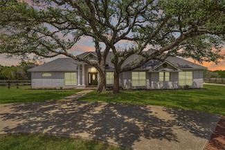 208 Saddletree Ln, Dripping Springs, TX 78620