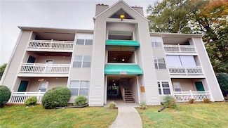 3955 Palomino Dr Unit 303, Newport News, VA 23602