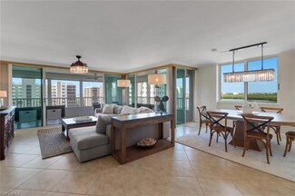 25 Bluebill Ave Unit 906, Naples, FL 34108