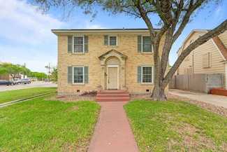 1720 2nd St, Corpus Christi, TX 78404