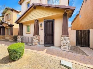 2048 E Heartwood Ln, Phoenix, AZ 85022