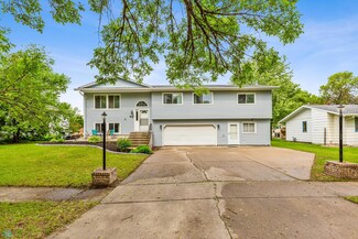 814 Meyer Blvd, West Fargo, ND 58078