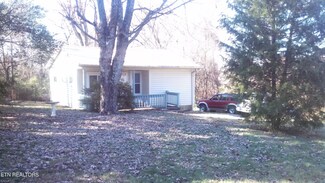 1217 Francis Rd, Knoxville, TN 37909